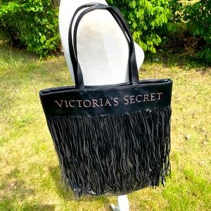 Victoria’s Secret‘a Black Fringe Tote